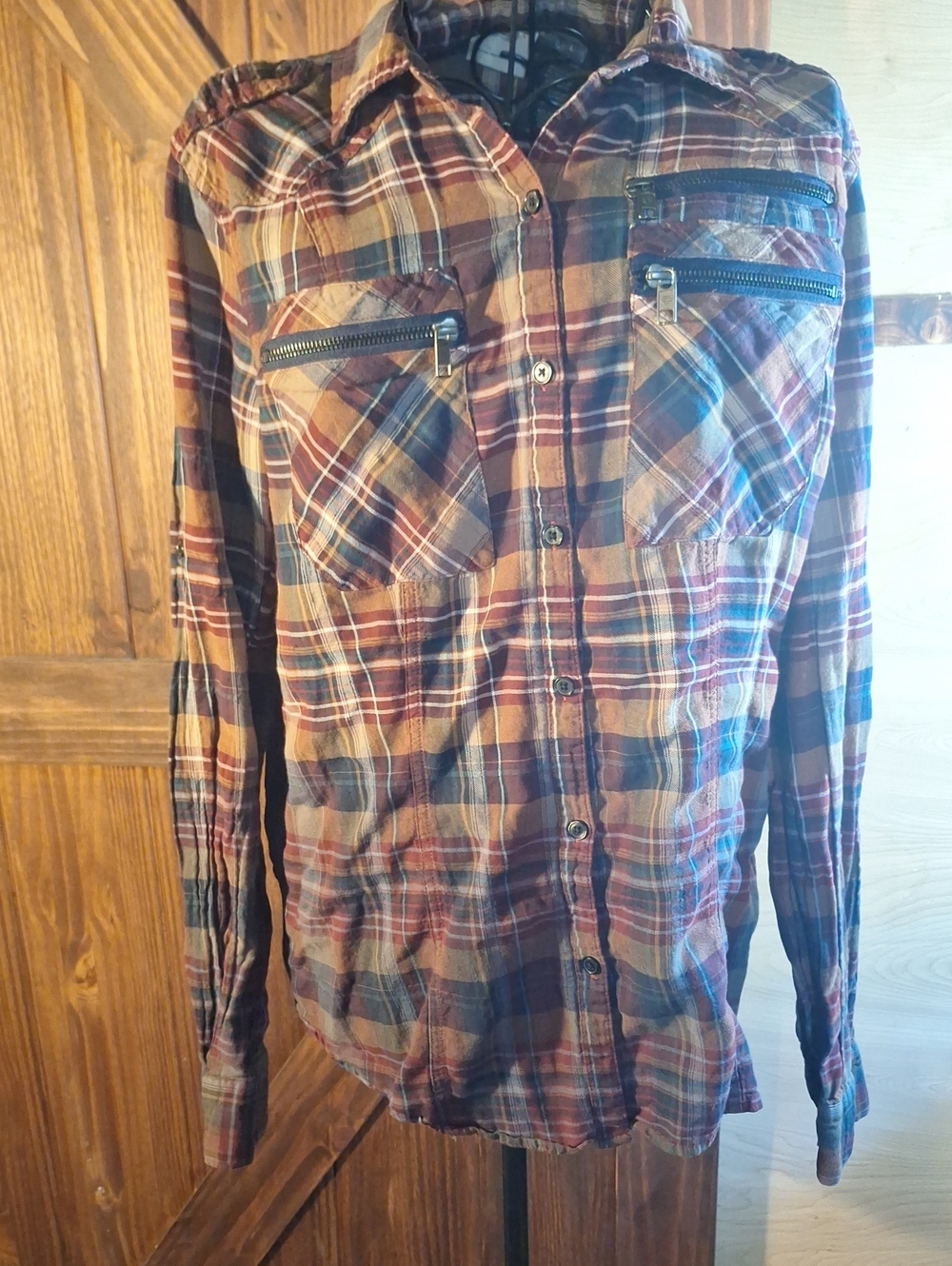 Harley Davidson Women's Plaid Button-Up Shirt Jacket in Brown & Navy